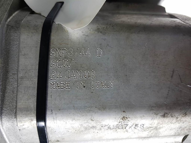 Гидравлика Sauer Danfoss SNP3/44DSC07 - Gearpump/Zahnradpumpe/Tandwielpomp: фото 4