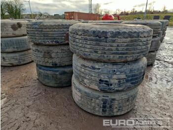  385/65R22.5 Tyre & Rim to suit Lorry/Trailer (6 of) - шина