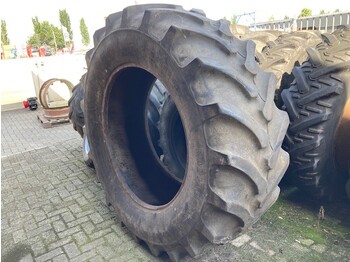  Firestone 620/70R42 Banden - Шина