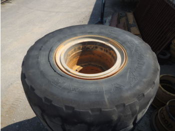 Goodyear 750/65r25 - Шина