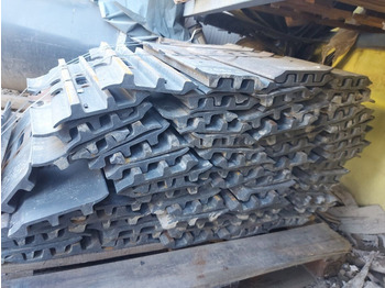 Grouser pads 600 mm Daewoo-Doosan DX225 NLC, Daewoo-Doosan Solar 220, Daewoo-Doosan Solar 225, Hitachi ZX180 LC, Hitachi ZX240, Hyundai HX180 HIGH WALKER, Komatsu PC150 LC, Komatsu PC160, Komatsu PC - Гусеница: фото 1