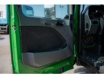 MERCEDES-BENZ ACTROS MP II DOOR LINING - DRIVER - Дверь и запчасти: фото 2