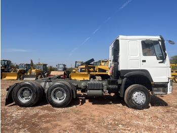 SINOTRUK Howo 371 tractor unit - Тягач: фото 1
