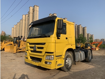 SINOTRUK Howo tractor unit - Тягач: фото 1