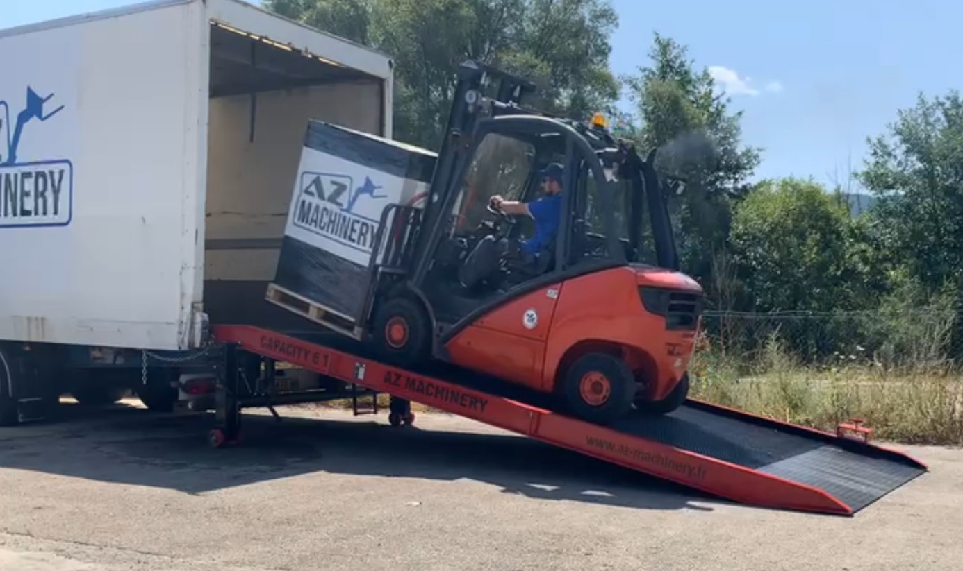 SARL AZ MACHINERY - Коммунальная и специальная техника undefined: фото 24