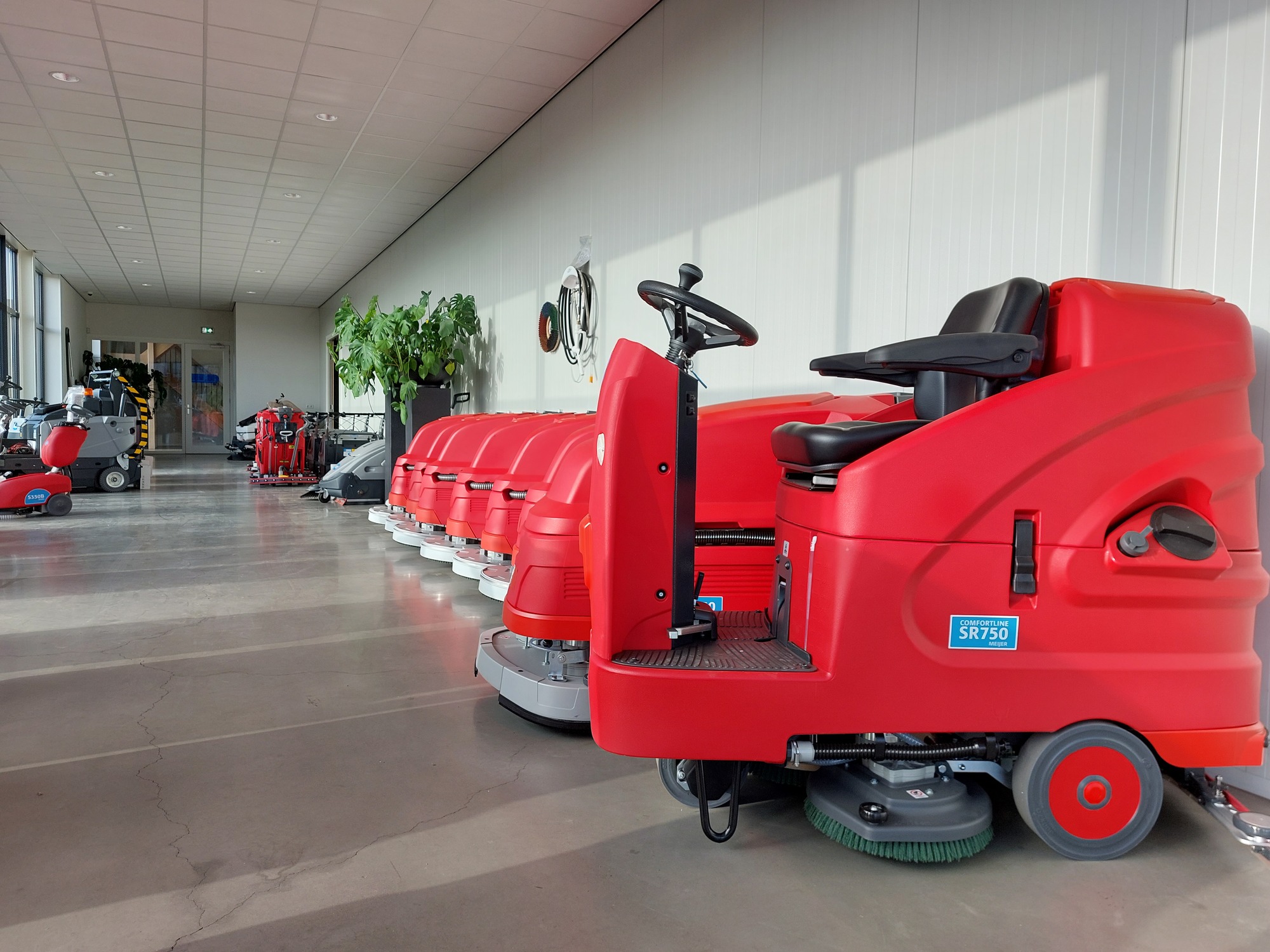 METECH SWEEPERS & SCRUBBERS undefined: фото 3
