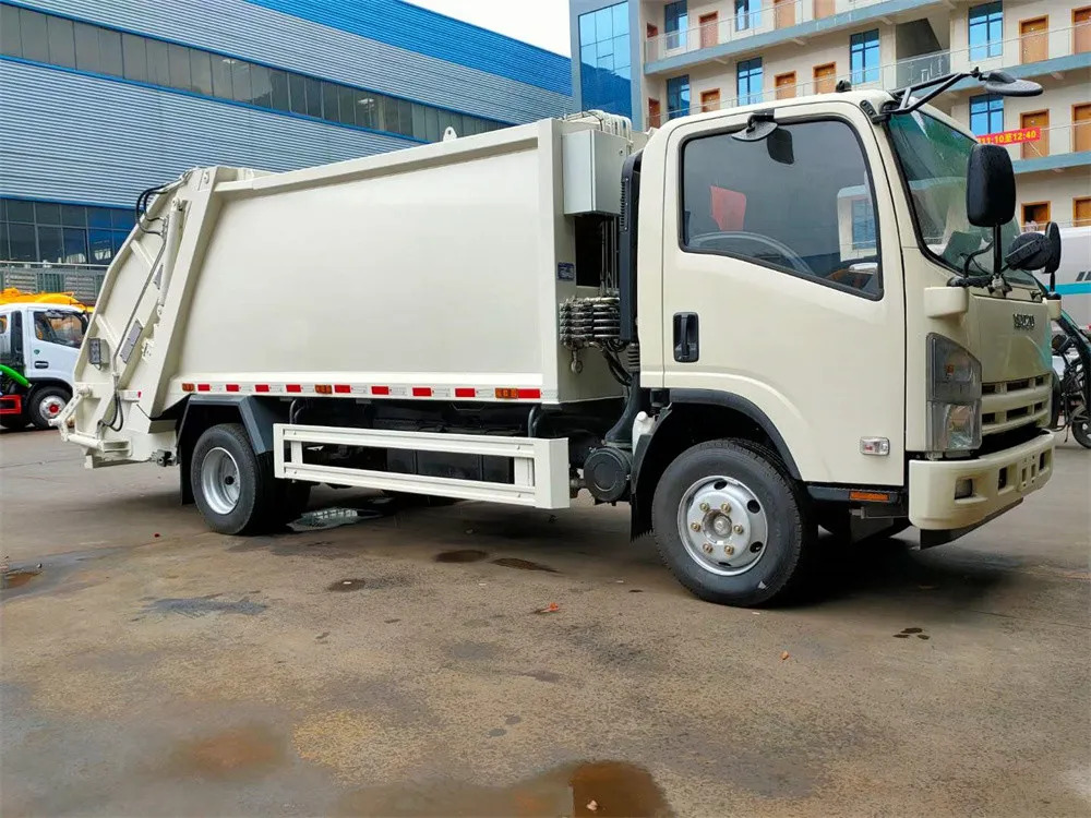 ООО "Моториум Рус" - Грузовики ISUZU - Б/У undefined: фото 635