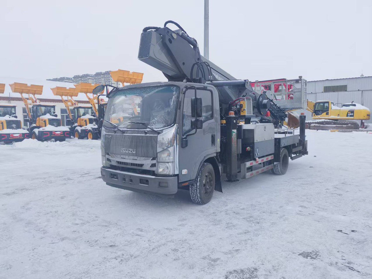 ООО "Моториум Рус" - Грузовики ISUZU - Б/У undefined: фото 84