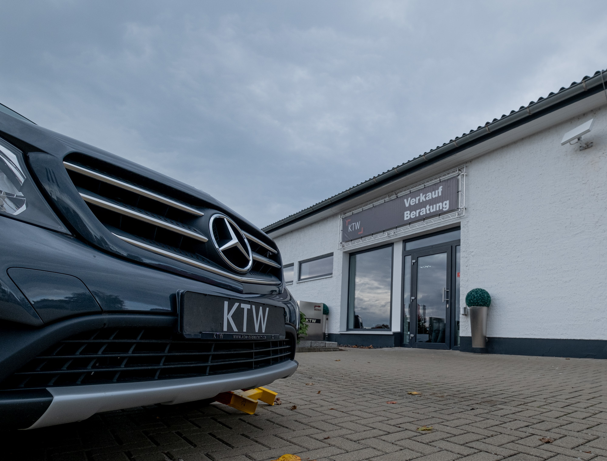 KTW Autohaus GmbH - Другая техника - Коробка передач: автоматическая undefined: фото 9