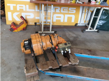 : фото в шапке страницы