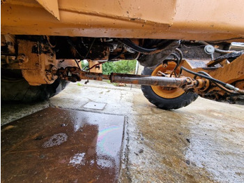 : фото в шапке страницы