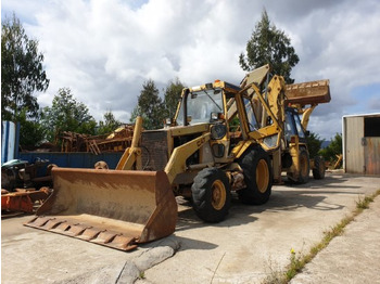 Экскаватор-погрузчик CATERPILLAR 428
