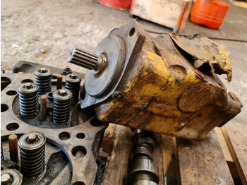 : фото в шапке страницы