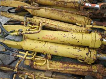 : фото в шапке страницы