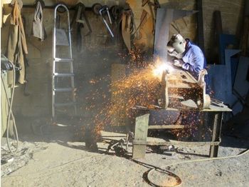 Сцепное устройство для Экскаваторов : фото 1 Сцепное устройство для Экскаваторов : фото 1