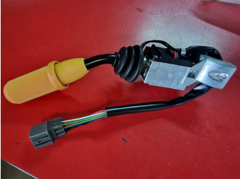 : фото в шапке страницы