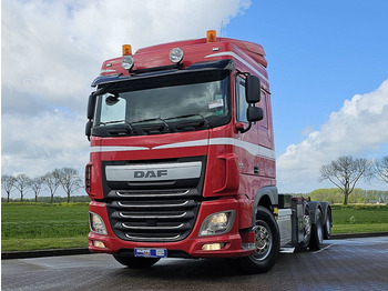 DAF XF 510 8X2 FAK HOOKLIFT в лизинг DAF XF 510 8X2 FAK HOOKLIFT: фото 1