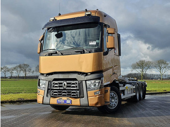 : фото в шапке страницы