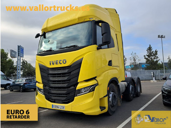 : фото в шапке страницы