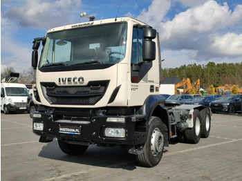 Iveco Trakerr 26.410 6x4 Manual Mały Przebieg tylko-46000km в лизинг Iveco Trakerr 26.410 6x4 Manual Mały Przebieg tylko-46000km: фото 5