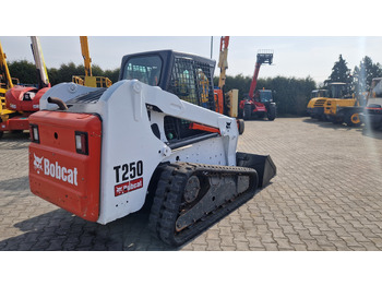 Гусеничный мини-погрузчик BOBCAT T 250: фото 3