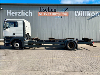 Грузовик-контейнеровоз/ Сменный кузов MAN TGA 18.350 LL Fahrschule*Driving school*5 Sitze MAN TGA 18.350 LL Fahrschule*Driving school*5 Sitze: фото 2