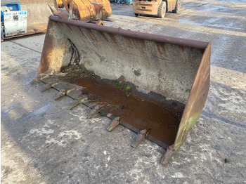 : фото в шапке страницы