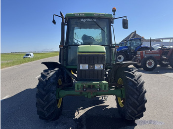 Трактор John Deere 6300: фото 3