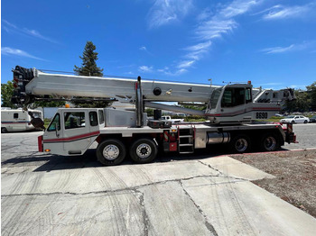 : фото в шапке страницы