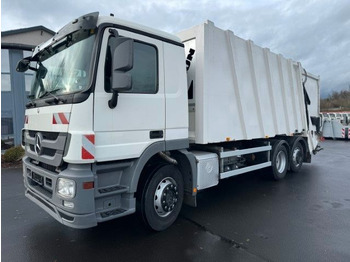 : фото в шапке страницы