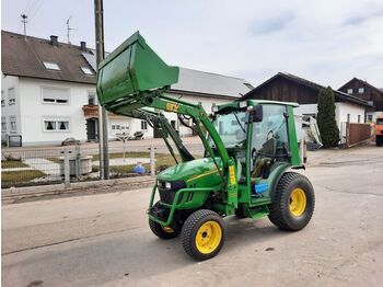 Трактор John Deere 2720 HST: фото 1 Трактор John Deere 2720 HST: фото 1
