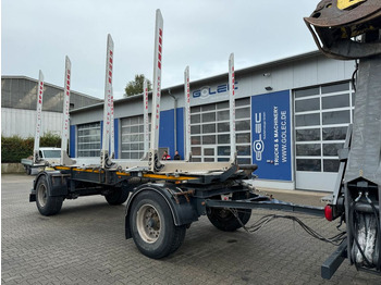 : фото в шапке страницы