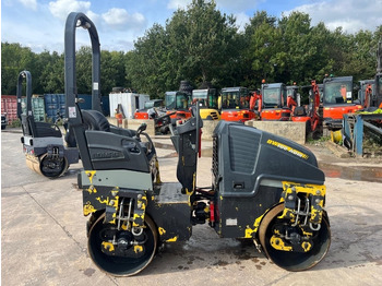 : фото в шапке страницы