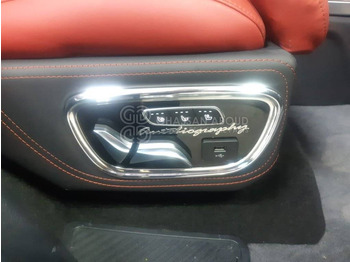 : фото в шапке страницы