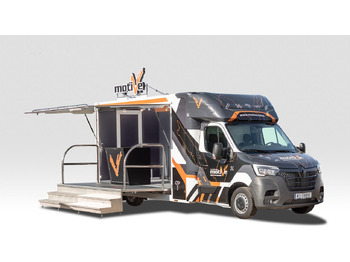 : фото в шапке страницы