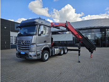 : фото в шапке страницы