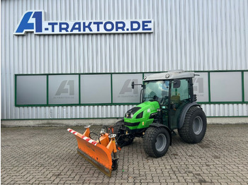 : фото в шапке страницы