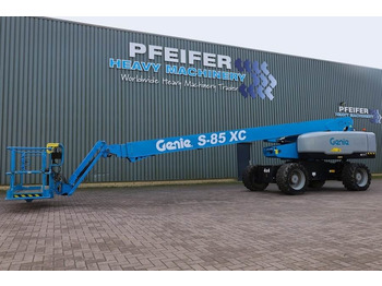 : фото в шапке страницы