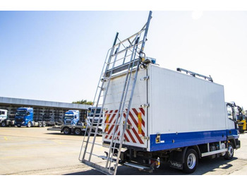 : фото в шапке страницы