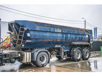 : фото в шапке страницы