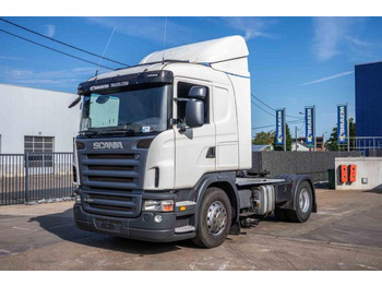 : фото в шапке страницы