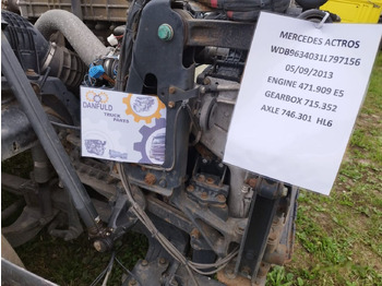 : фото в шапке страницы