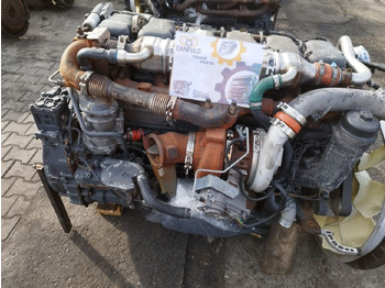 : фото в шапке страницы