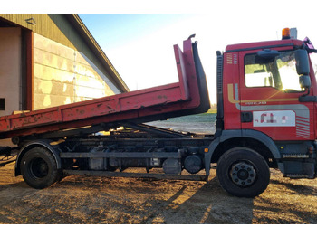 : фото в шапке страницы