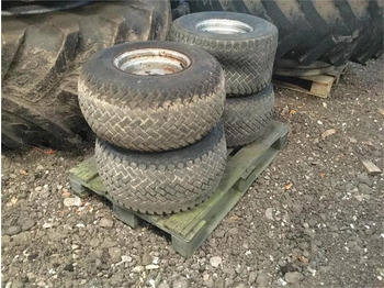 : фото в шапке страницы