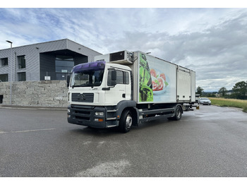 : фото в шапке страницы