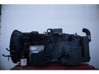 : фото в шапке страницы