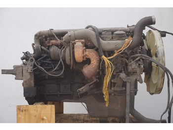 : фото в шапке страницы