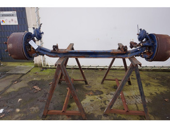 : фото в шапке страницы