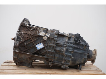 : фото в шапке страницы